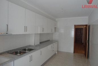 Apartamento T4 em Braga