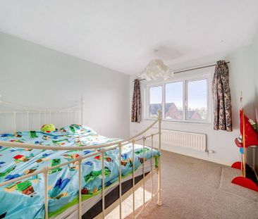 3 bedroom detached house to rent - Photo 3