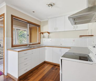 Three Bedroom Family Home - Photo 1