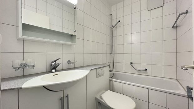 Ruhige Single-/Pendlerwohnung nähe Bahnhof SBB - Foto 1