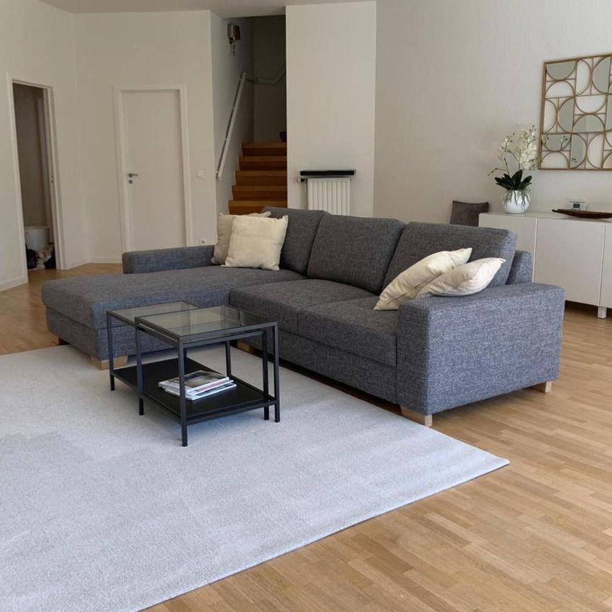 Beau duplex meublé 3 chambres avec terrasse + 1 parking - Photo 1