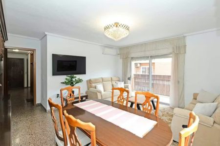 Avinguda de la Plata, Valencia, Valencian Community 46006 - Photo 2