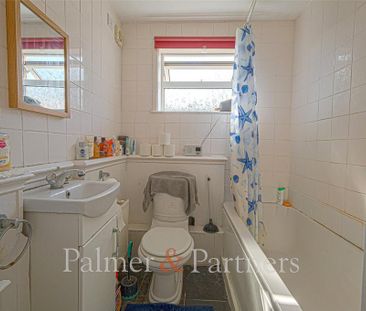 2 bedroom terraced house to rent - Photo 5