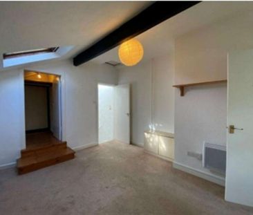 1 Bedroom Terraced To Let - Photo 5