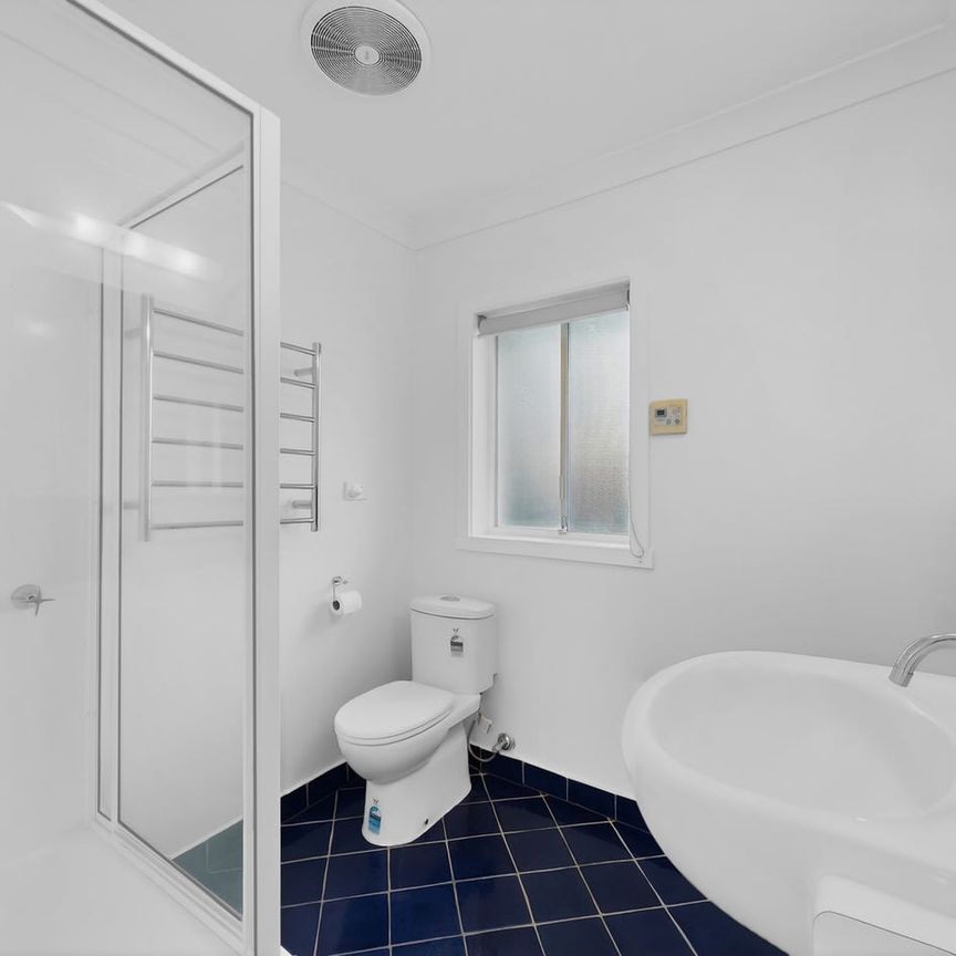 Neat & Comfortable Unit in a Convenient Tullamarine Location - Photo 1