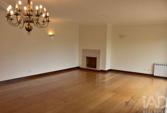 Apartamento T5 em Coimbra