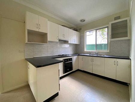 58 Churchill Street, Fairfield NSW 2165 - Photo 3