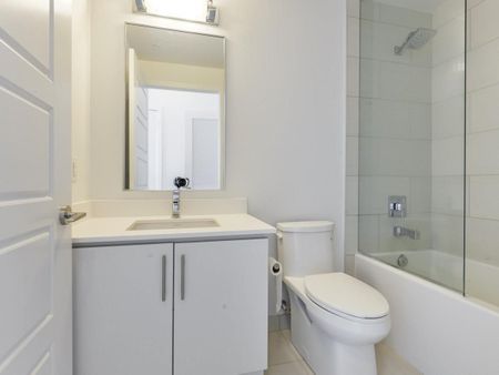 For Lease - 333 Sea Ray Avenue Unit# D401, Innisfil, Ontario - Photo 4