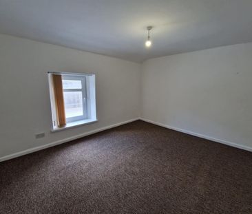 Clydach Road, Ynystawe, SA6 5AY, Swansea - Photo 1