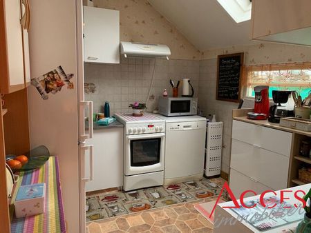 Location Maison 5 pièces 84m² - Photo 3
