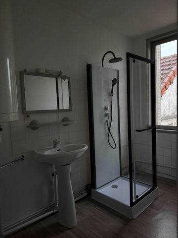 T2 à st marcel - Photo 4