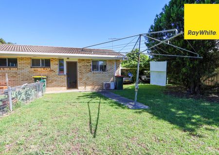 Brick 1 bedroom Unit close to CBD - Photo 4