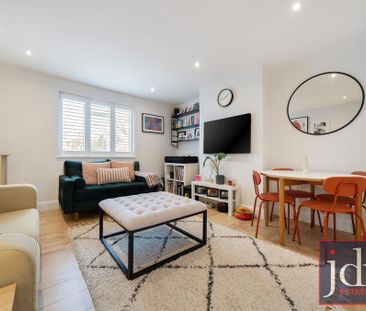 2 bedroom maisonette to rent - Photo 2