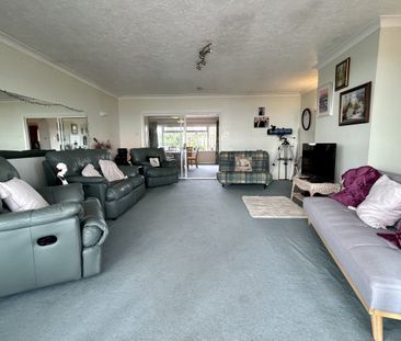 East Front Road, BOGNOR REGIS - Photo 2