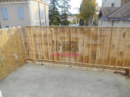 A LOUER - APPARTEMENT BEAUMES DE VENISE - 2 pièces 43.47m² - Photo 4