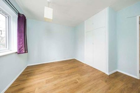 Hazeldene Gardens, Uxbridge, UB10 - Photo 4