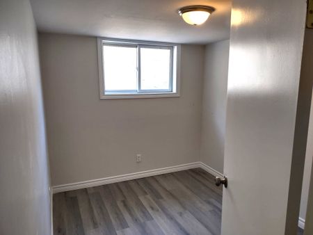 For Lease - 1254 Dorchester Avenue Unit# Unit #1A, Carlington - Central Park, Ontario - Photo 5