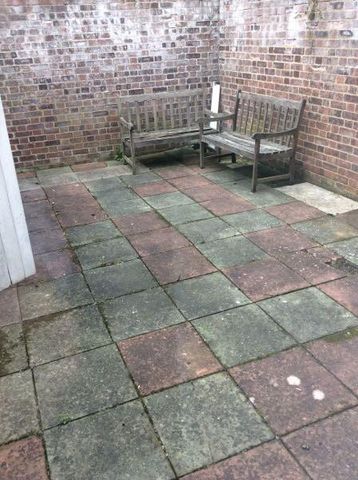 4 bedroom semi-detached house to rent - Photo 2