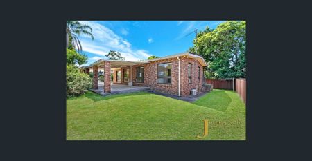 4 Bedroom 2 Bathroom Home! Walking Distance to Kellyville Public School, Bus and Shops!! - Photo 5