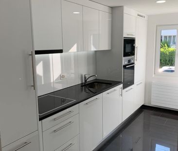 2.5 Zimmer, 1. Stock - Photo 2