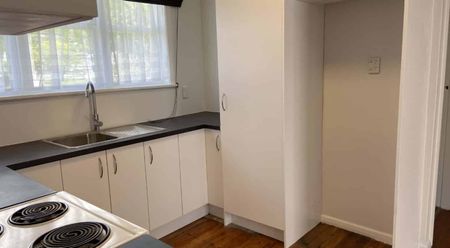 MANGAROA LIVING - Photo 5