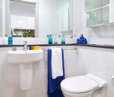 2 bedroom private hall to rent - Photo 6