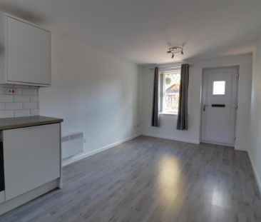 1 bedroom maisonette to rent - Photo 4