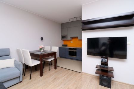 Nowoczesne 2-pok mieszkanie z garażem i klimą - Photo 4