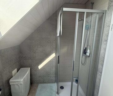 APPARTEMENT 2.5 PIECES + PLACE DE PARKING - MODERNE ET LUMINEUX - Photo 4
