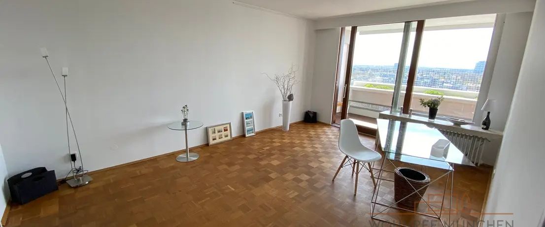 Über den Dächern von München – Exklusive voll möblierte 4-Zimmer-Wohnung in Bogenhausen - Photo 1