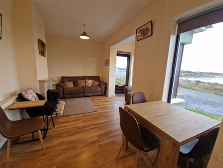 Ard Glas, Furbo, Furbo, Galway - Photo 3