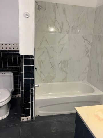 For Lease - 4 Jeanette Street Unit# Main, Toronto, Ontario - Photo 3