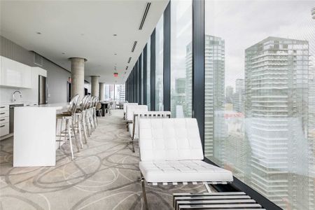 For Lease - 11 Charlotte Street Unit# 1107, Toronto, Ontario - Photo 2