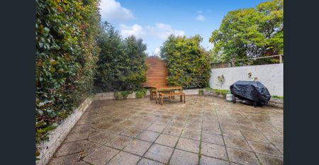 17 Rodney St, Quarry Hill, Vic 3550 - Photo 5