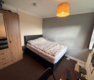 semi detached to rent 257 St. Johns Way, Thetford, Norfolk, IP24 - Photo 1