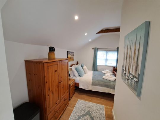 Rose Green, Dinnington, Hinton St. George - Photo 1