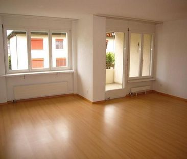 3.5 Zimmerwohnung mit Blick ins Grüne - Photo 1
