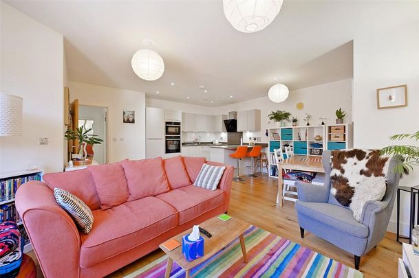 2 bedroom apartment to rent - Photo 1