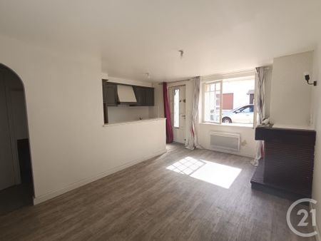 Location Maison 2 pièces 42m² GRAULHET 81300 - Photo 2