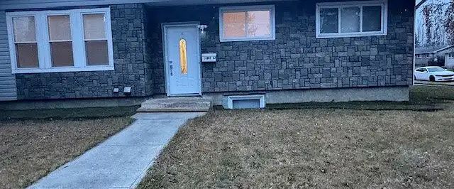 Beautiful 3 bedroom Home | 14003 62 Street Northwest, Edmonton - Photo 1