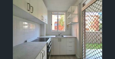Spacious meadowbank one bedroom apartment - Photo 4