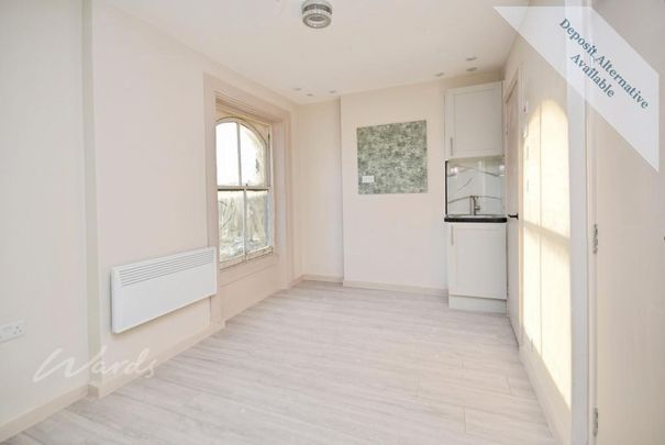 1 bedroom in a flat share to rent - Photo 1