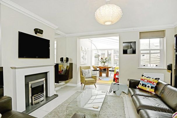 3 bedroom townhouse to rent - Photo 1