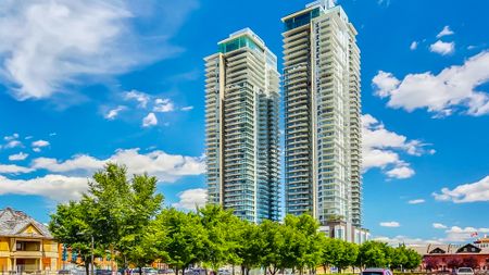 1 Bedroom Condo For Rent In East Village | Underground Parking | Utilities Included - Photo 5