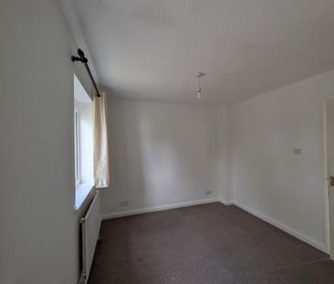 2 bedroom semi-detached house to rent - Photo 1