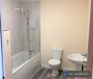 2 bedroom flat to rent - Photo 5