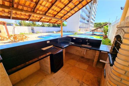 Lindo apart. no Cond. Spazzio Privillege em Ponta Negra, andar alto, lado sombra - Photo 4