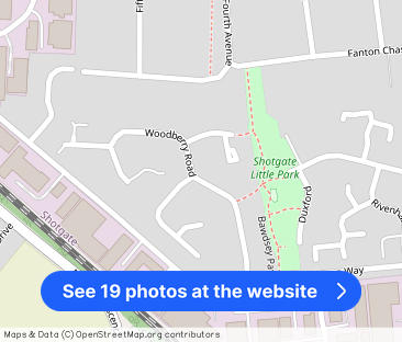 Woodberry Road, Wickford - Photo 1