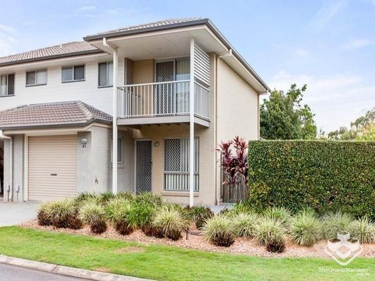 Stylish Townhouse in Secure Complex - Photo 1