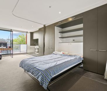 SUPERIOR POSITIONING AT SOCIETY - Photo 5